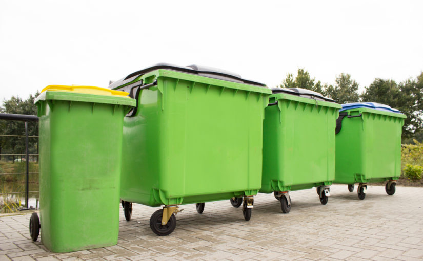 Kontenery na śmieci i gruz – jak skutecznie porządkować nieczystości?