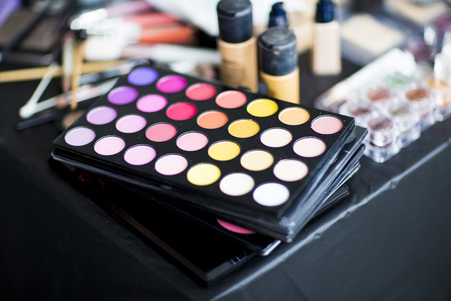 Online makeup stores in the United Arab Emirates